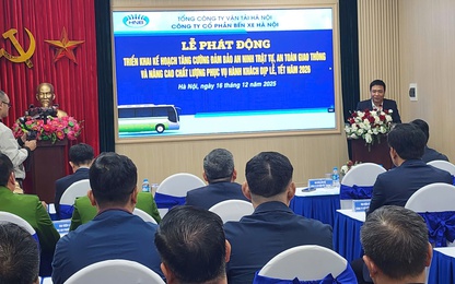 Hà Nội nâng cao phục vụ hành khách dịp cuối năm