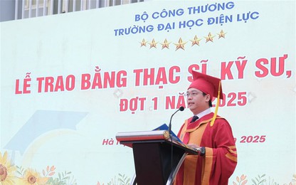 Trường Đại học Điện lực: Tưng bừng Lễ trao bằng tốt nghiệp năm 2025