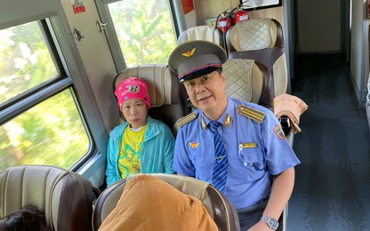 Người phụ nữ trốn vé tàu nhận cái kết ấm lòng