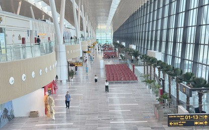 Khắc phục dột mái sau mưa lớn của Nhà ga T3 sân bay Tân Sơn Nhất