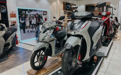 Tháng thấp điểm, giá xe máy Honda tại đại lý vẫn chênh cao