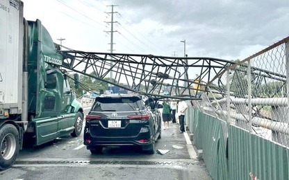 TP.HCM chỉ đạo khẩn điều tra sự cố sập cần cẩu tại nút giao Mỹ Thủy