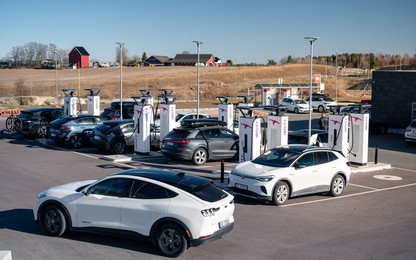 Các nước trên thế giới làm gì để hạn chế xe xăng dầu?