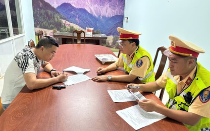 Tài xế xe khách không có giấy phép lái xe, chở quá 21 hành khách ở Đắk Lắk