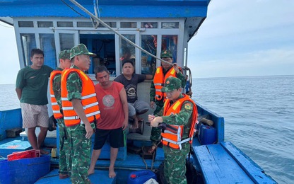 Đắk Lắk: Tàu cá gặp sự cố, 5 ngư dân được cứu hộ kịp thời