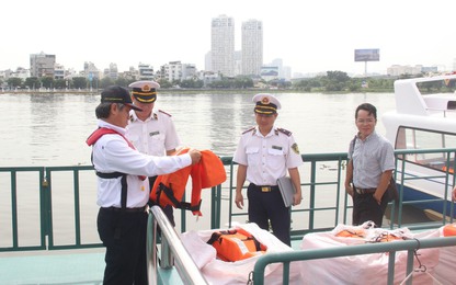 TP.HCM tăng cường kiểm tra bến thuỷ nội địa trong mùa mưa, bão