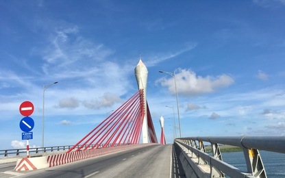 Tạm dừng lưu thông qua cầu Cửa Hội để bảo đảm an toàn trước bão số 5