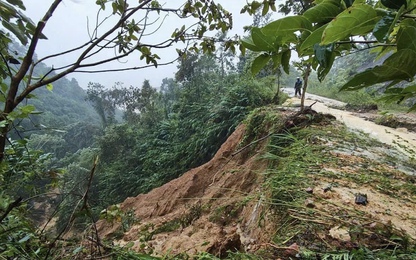 Thanh Hóa khắc phục thiệt hại giao thông do bão số 5