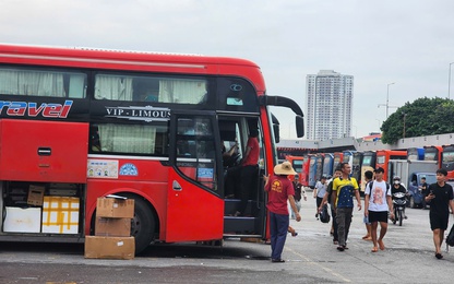 Hà Nội: Bố trí xe tăng cường, kết nối xe buýt, xe trung chuyển giải toả hành khách dịp đại lễ A80