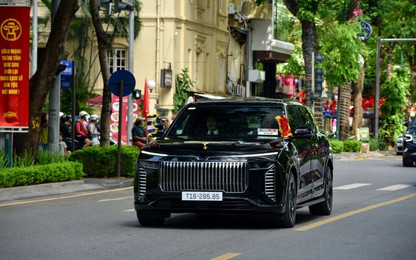 Những chi tiết xa xỉ bậc nhất trên Lạc Hồng 900 LX