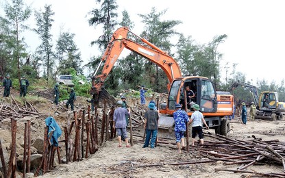 Hà Tĩnh, Nghệ An triển khai "lá chắn thép", sẵn sàng sơ tán dân trước bão số 10