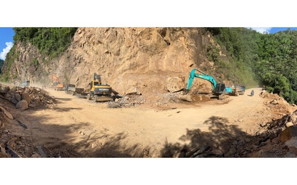 Đã thông tuyến Quốc lộ 4G qua Sơn La sau 15 ngày ách tắc do mưa lũ