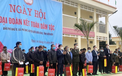 FLC trao tặng 100 căn nhà tình nghĩa tại Điện Biên