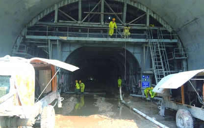 Nguy cơ cao tốc Đà Nẵng-Quảng Ngãi, Bến Lức-Long Thành về đích muộn