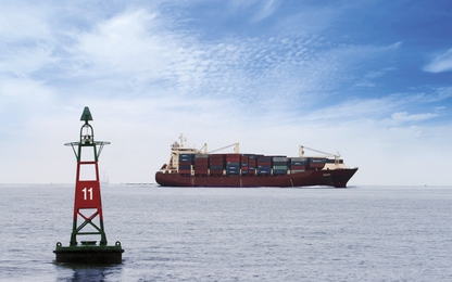 Áp dụng công nghệ bảo đảm an toàn hàng hải