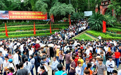 “Nhớ ngày Giỗ Tổ mùng mười tháng ba”