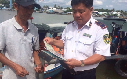 Cảng vụ ĐTNĐ Khu vực IV: Vì sự an toàn của người dân