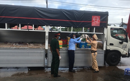 Nỗi lo muôn kiểu vi phạm trong vận tải mùa dịch