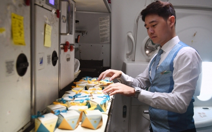 Không khí đặc biệt trên các chuyến bay Vietnam Airlines ngày Quốc tế Phụ nữ