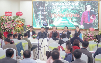 Thạc sỹ cầu đường Trần Hùng ra mắt Album đầu tay "Bốn mùa yêu thương"