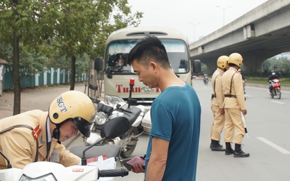 Công bố 13 đường dây nóng ATGT dịp Tết Tân Sửu 2021