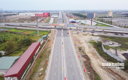 Sớm công bố tiêu chuẩn thiết kế đường cao tốc giai đoạn phân kỳ
