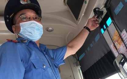 Thanh tra Sở GTVT Hà Nội kiểm tra lắp camera xe khách