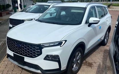 Ford Territory 2023 cận cảnh tại Việt Nam, trang bị như xe sang