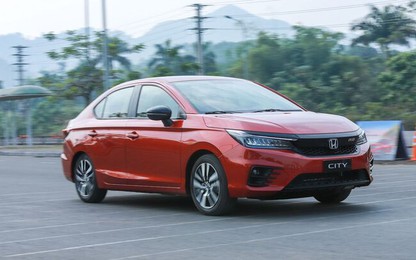 Honda City giảm giá mạnh tháng Ngâu, hi vọng đấu Toyota Vios