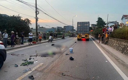 Hai thanh niên đi xe máy tử vong thương tâm sau tai nạn liên hoàn