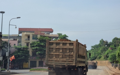 Thi công Nhà máy thủy điện Hòa Bình: Cấp phép một đằng, làm một nẻo?
