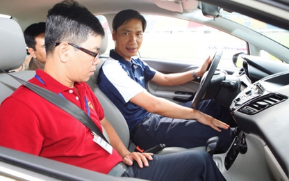 Người Việt coi thường tính mạng khi ngồi trên ôtô