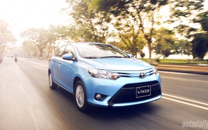 Người Việt ồ ạt sắm ôtô trong năm 2015