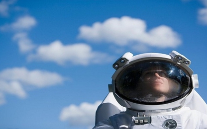 Xe tải Trung Quốc gắn còi hơi ồ ạt thông quan