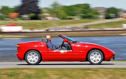 BMW Z1 - xế lạ với cửa biến mất dưới sàn xe