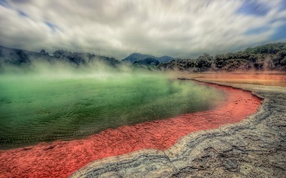 Thuế nhập khẩu ô tô giảm: Toyota lại tính rời Việt Nam