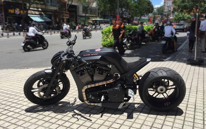 Mô tô gần 2 tỷ độc nhất Việt Nam