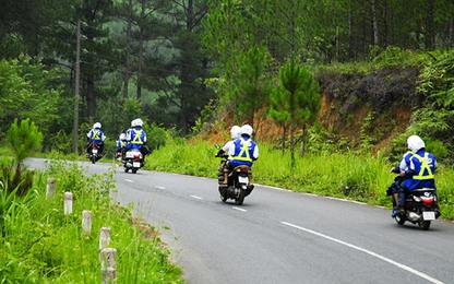 Bí quyết đổ đèo với xe máy tay ga