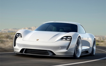 Porsche có thể sản xuất sedan chạy điện