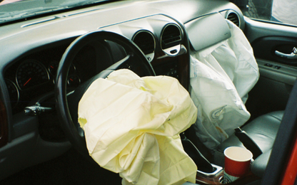 Lỗi túi khí do Takata cung cấp khiến 9 người thiệt mạng