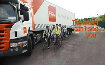 Vì sao xe container hay gây tai nạn?