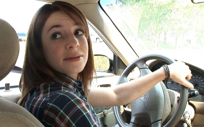 Kinh nghiệm lùi xe an toàn