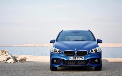 Xe BMW 7 chỗ giá mềm sắp về Việt Nam