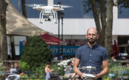 FAA: Báo động gia tăng tai nạn do drone