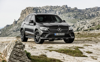 Mercedes-AMG giới thiệu GLC 43, động cơ V6 3.0 tăng áp kép 362 mã lực