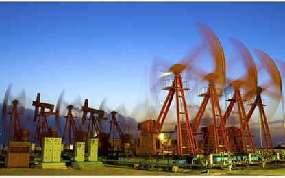 Tăng liên tiếp 3 phiên, giá dầu vượt 48 USD/thùng