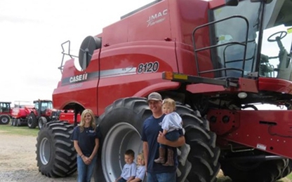 Cho thuê máy kéo: Khởi nghiệp “kiểu Uber” trong nông nghiệp