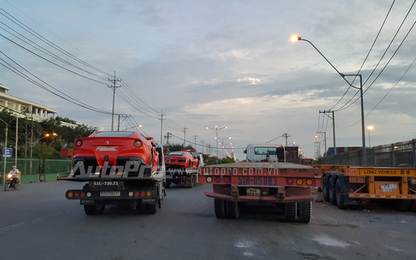 Né thuế trước "giờ G", siêu xe ùn ùn thông quan tại cảng VICT