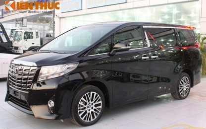 Đập thùng “chuyên cơ mặt đất" Toyota Alphard hơn 4 tỷ tại VN