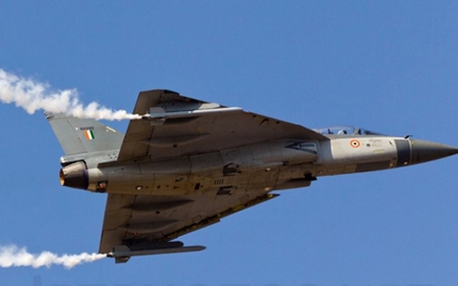 Chiêm ngưỡng máy bay tiêm kích "khó đẻ" của Ấn Độ